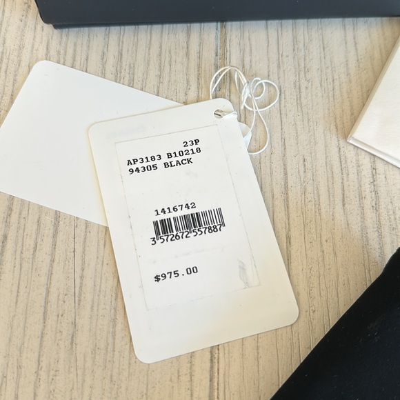 Chanel Black Quilted Wallet - Picture 10 of 17